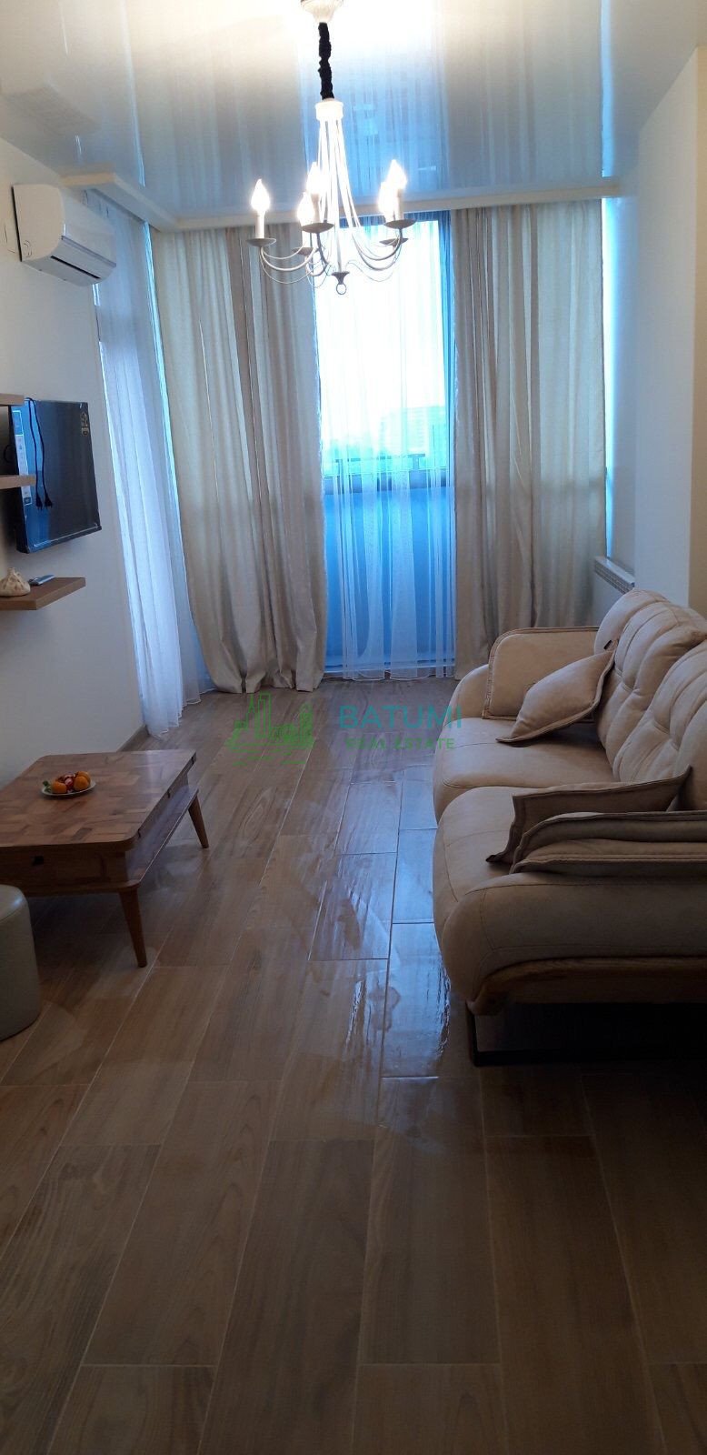 For rent at Zh.Shartava street 32 2-room apartment with central heating