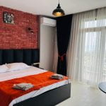 сдается впригороде Гонио студия 400 долл