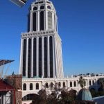 ქირავდება 3 ოთახიანი ბინა ქალაქის ცენტრში