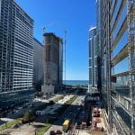 იყიდება სტუდია Blue Sky Tower-ის საცხოვრებელ კომპლექსში გმირთა ხეივნის ხედით