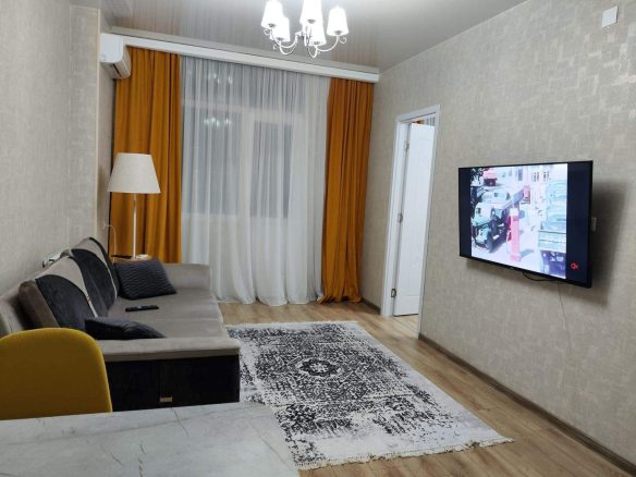 იყიდება სამოთახიანი ბინა