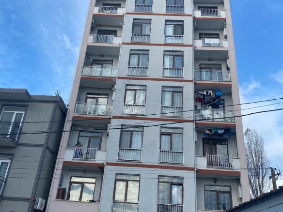 For sale 1+1 Airport Highway 80