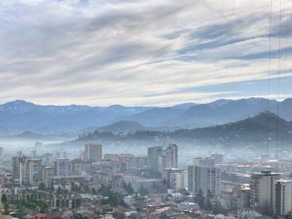 ქირავდება სტუდია BST გმირთა ხეივანში საცხოვრებელ კომპლექსში