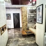 Продается 4-х комнатная квартира в старом батуми